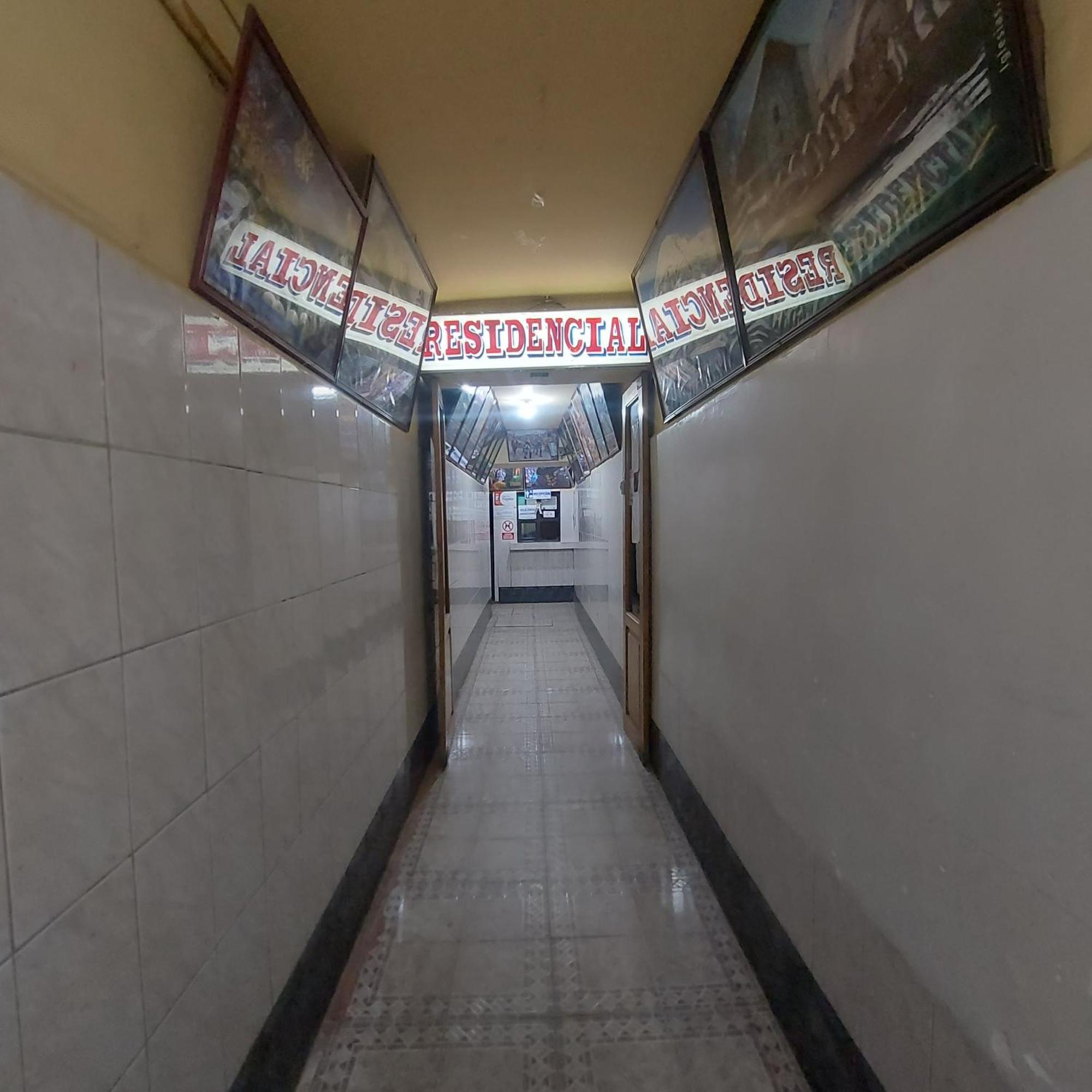 Отель Residencial El Expreso Оруро Экстерьер фото